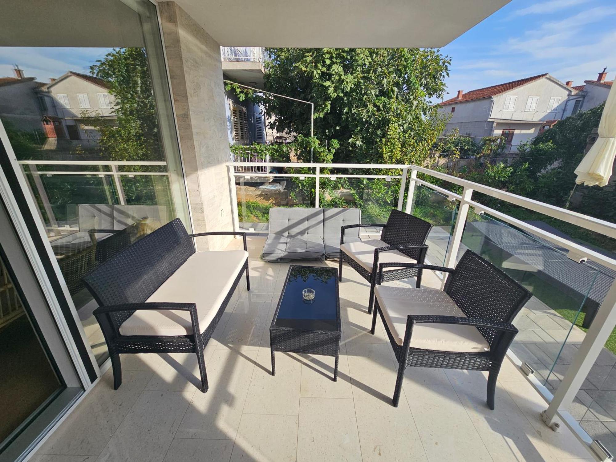 Vila Regina Apartment Rex With Swimming Pool 耶泽拉 外观 照片
