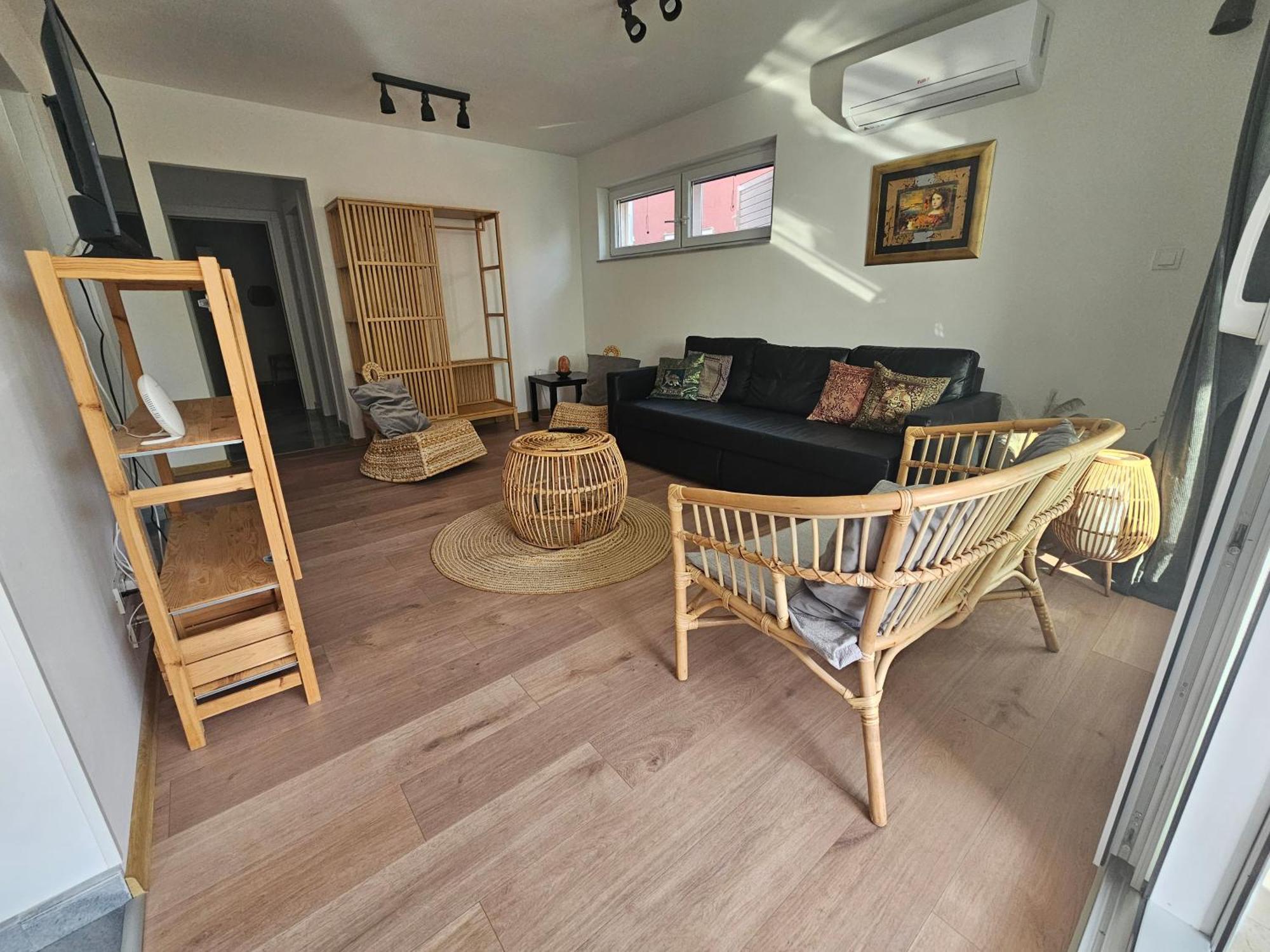 Vila Regina Apartment Rex With Swimming Pool 耶泽拉 外观 照片