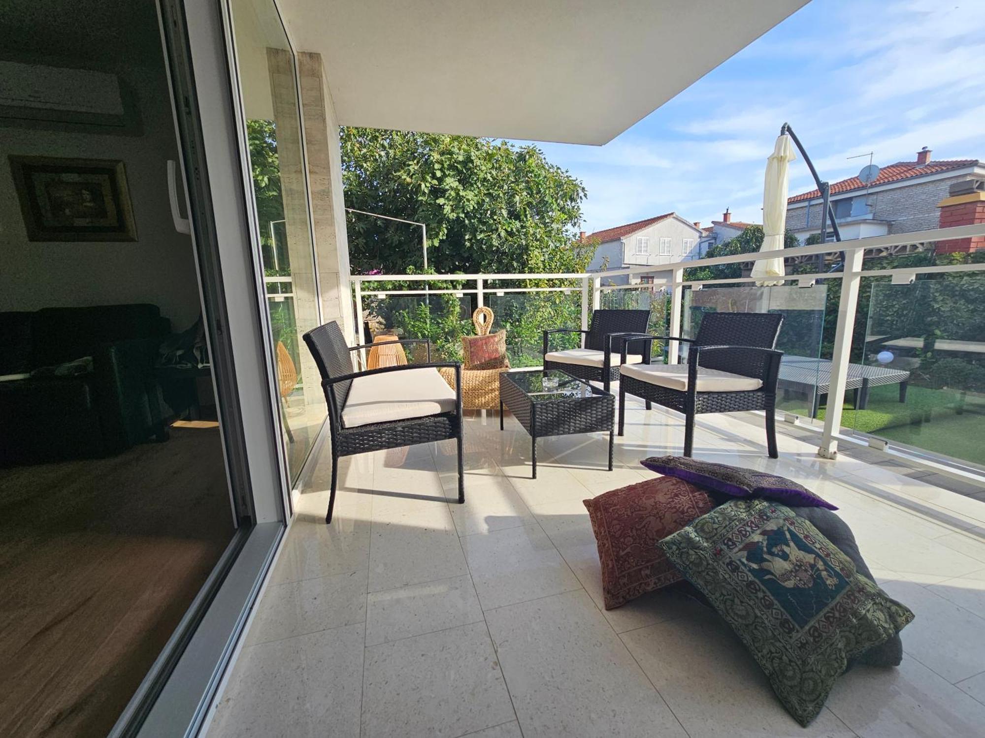 Vila Regina Apartment Rex With Swimming Pool 耶泽拉 外观 照片