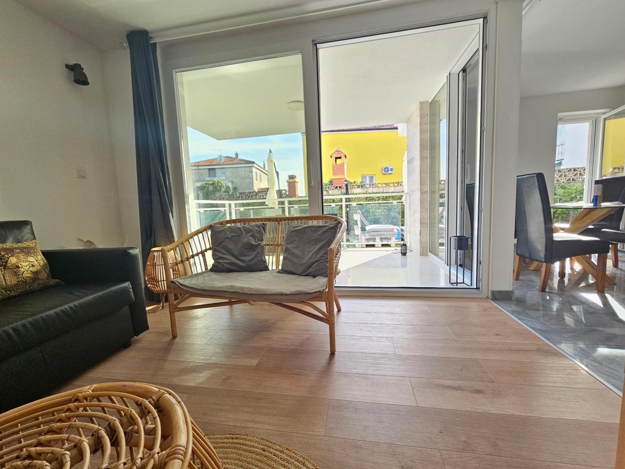 Vila Regina Apartment Rex With Swimming Pool 耶泽拉 外观 照片