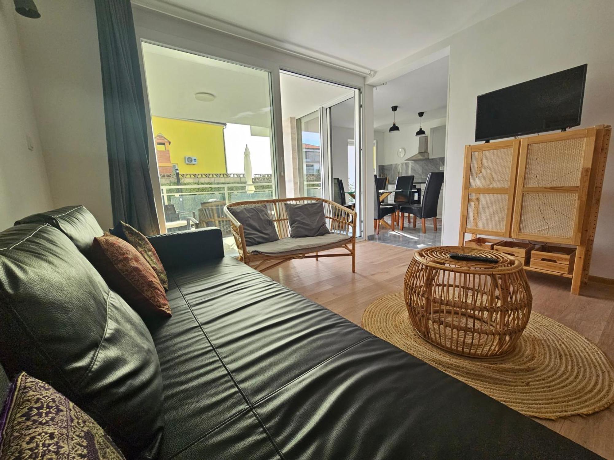 Vila Regina Apartment Rex With Swimming Pool 耶泽拉 外观 照片