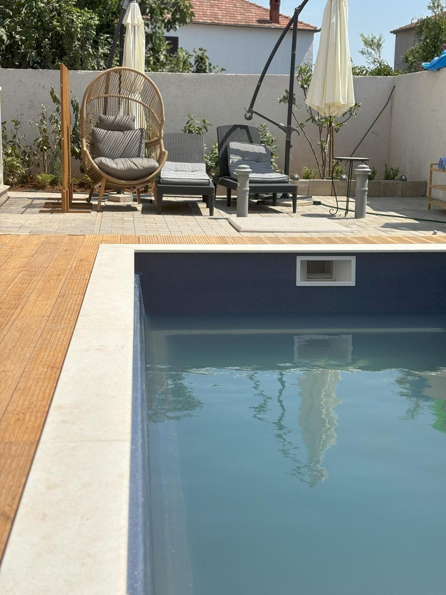 Vila Regina Apartment Rex With Swimming Pool 耶泽拉 外观 照片