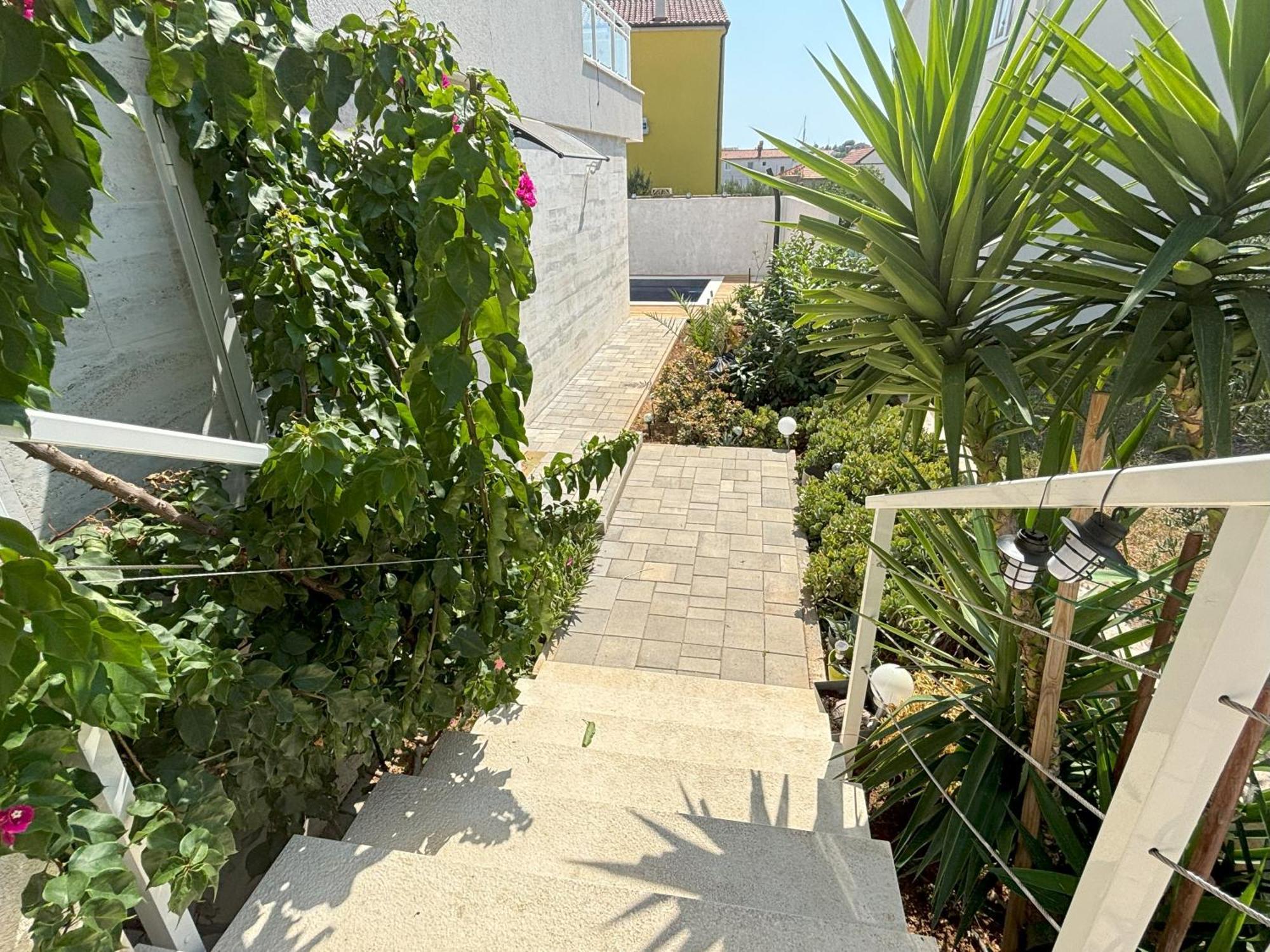 Vila Regina Apartment Rex With Swimming Pool 耶泽拉 外观 照片